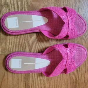 Dolce Vita Atomic Sandal - Pink Sandals - Women's Size 9 - Excellent Condition